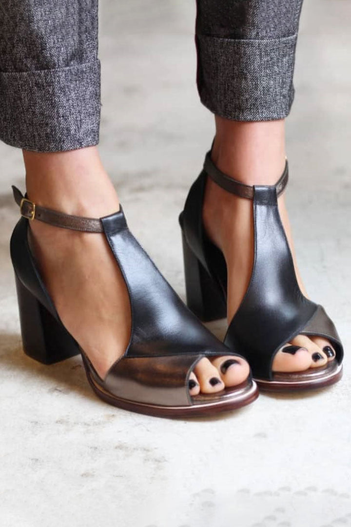 Nadaria | Topuklu siyah peep toe patchwork sandaletler