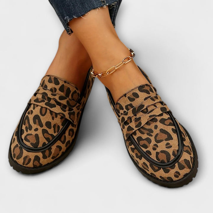 Mireille – Leopar Desenli Sanal Süet Yuvarlak Burun Günlük Loafer