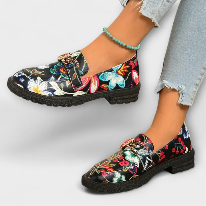 Orla – Çiçek Desenli Renkli Loafer