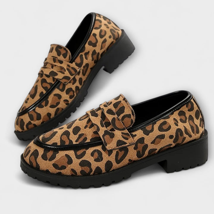 Mireille – Leopar Desenli Sanal Süet Yuvarlak Burun Günlük Loafer