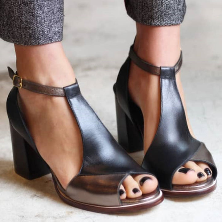 Nadaria | Topuklu siyah peep toe patchwork sandaletler